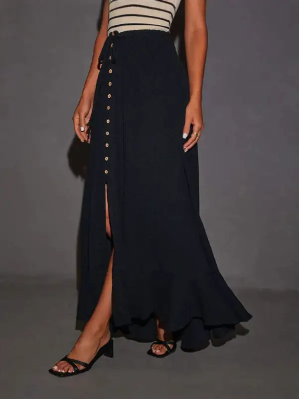 Neat Cotton Blend Pocket Detail Skirt