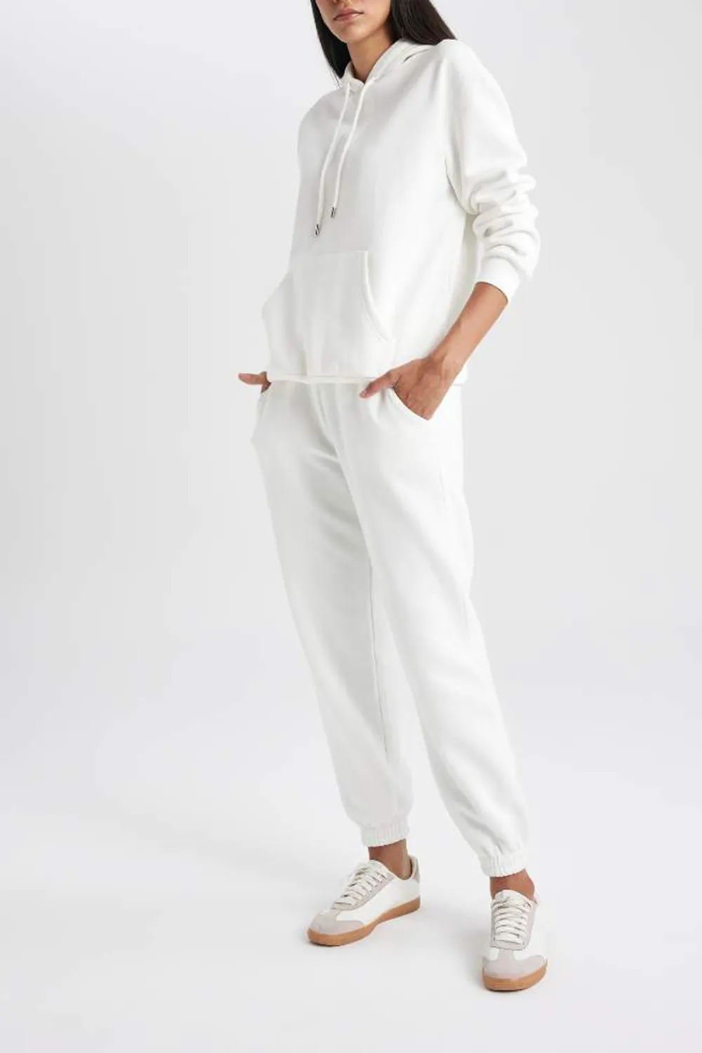 Chic Solid Trousers