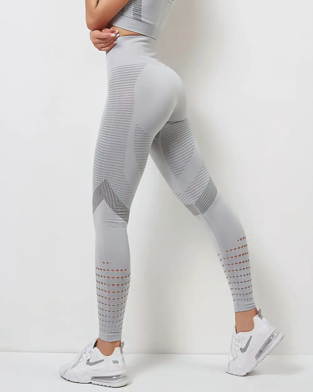 Elevated Active Seamless Leggings