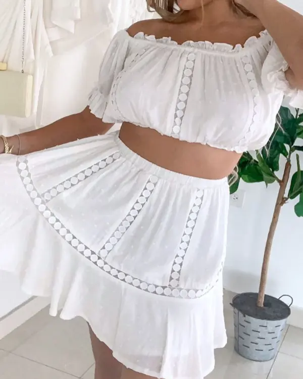 Modern Embroidered Ruffle Maxi Skirt
