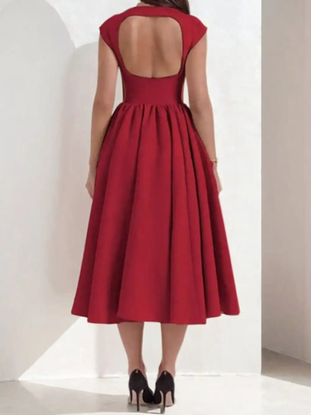 Polished Detail Cap Midi Dress