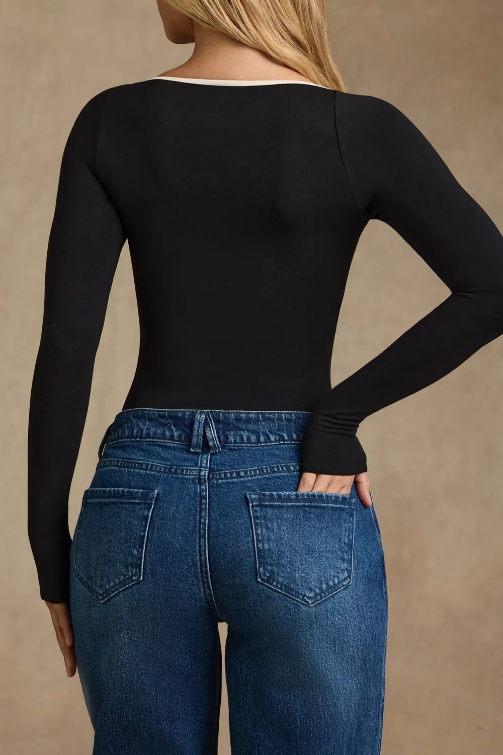 Fashionable And Trendy Creative Neckline Long-Sleeved Jumpsuit