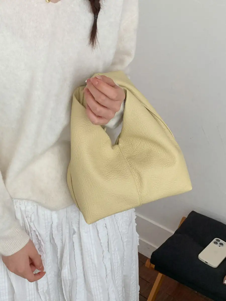 Soft Everyday Shoulder Bag