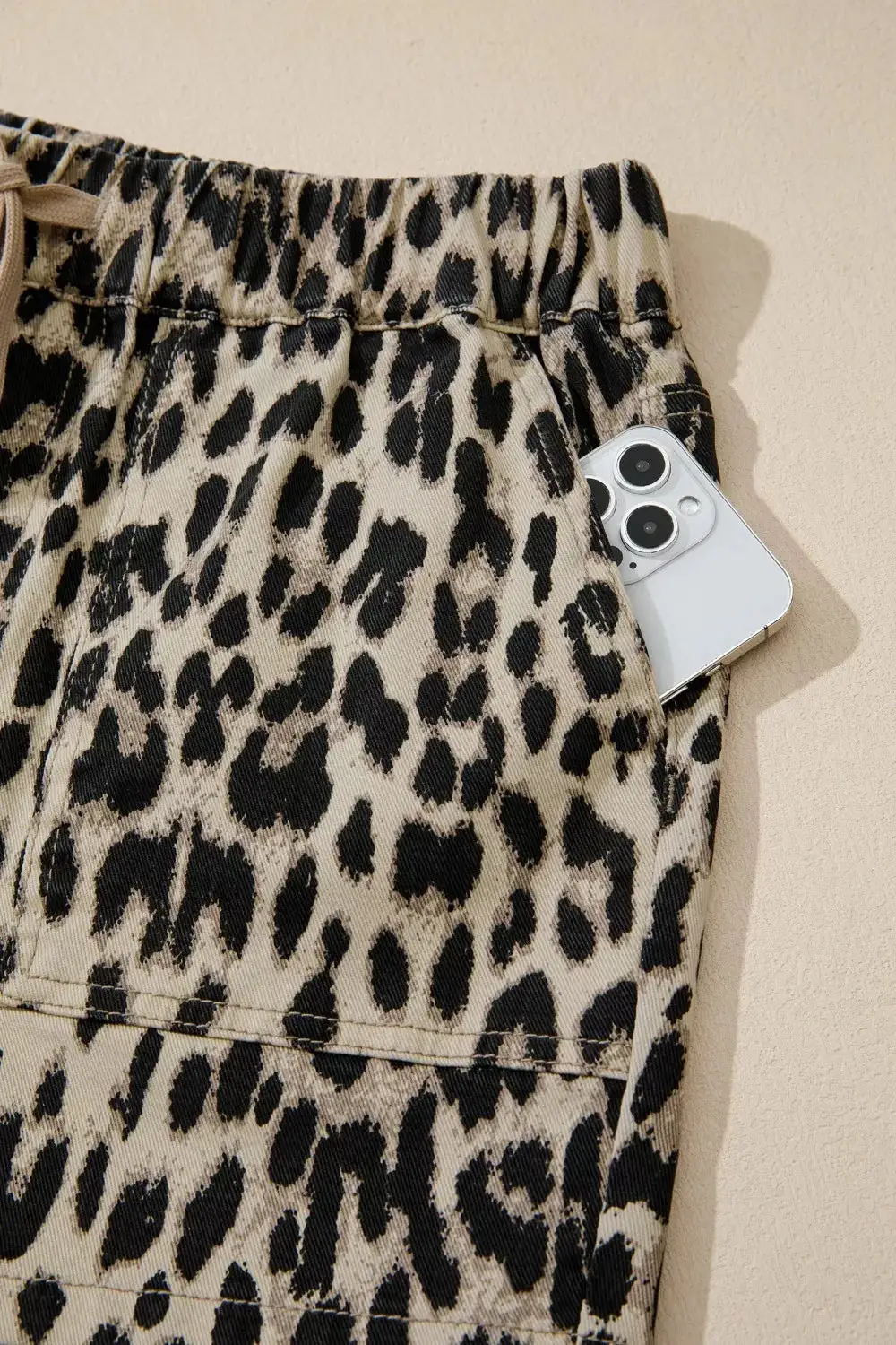 Leopard Print Lace Up Elastic Waistband Mid Rise Denim Shorts