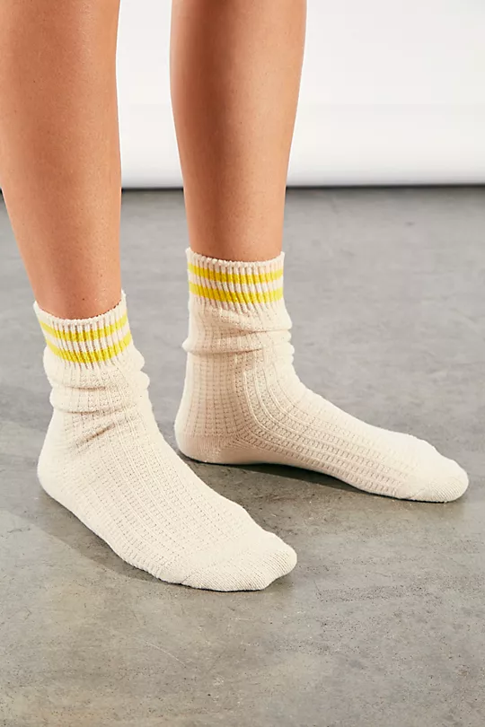 Cozy Stripe Socks Brown
