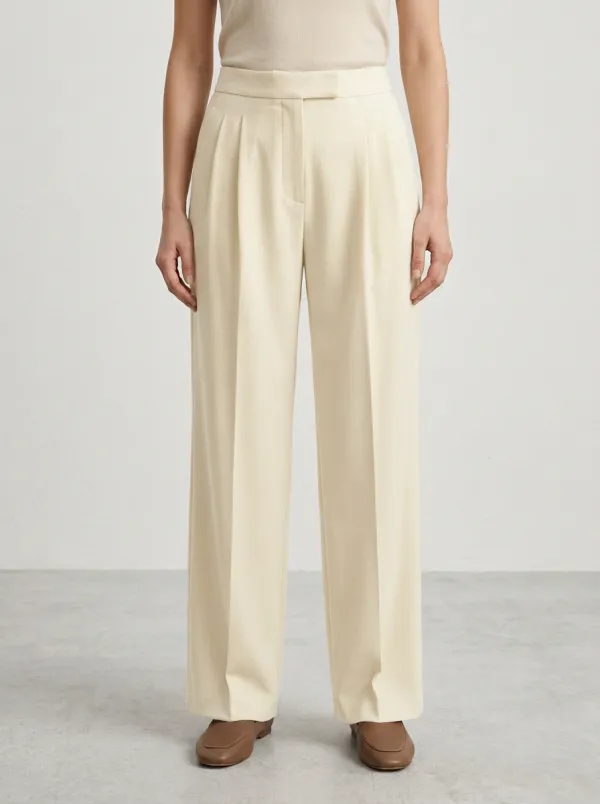 Elegant Pleated Wide-Leg Trousers
