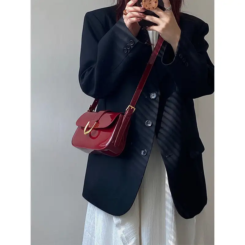 Structured Slim Baguette Bag