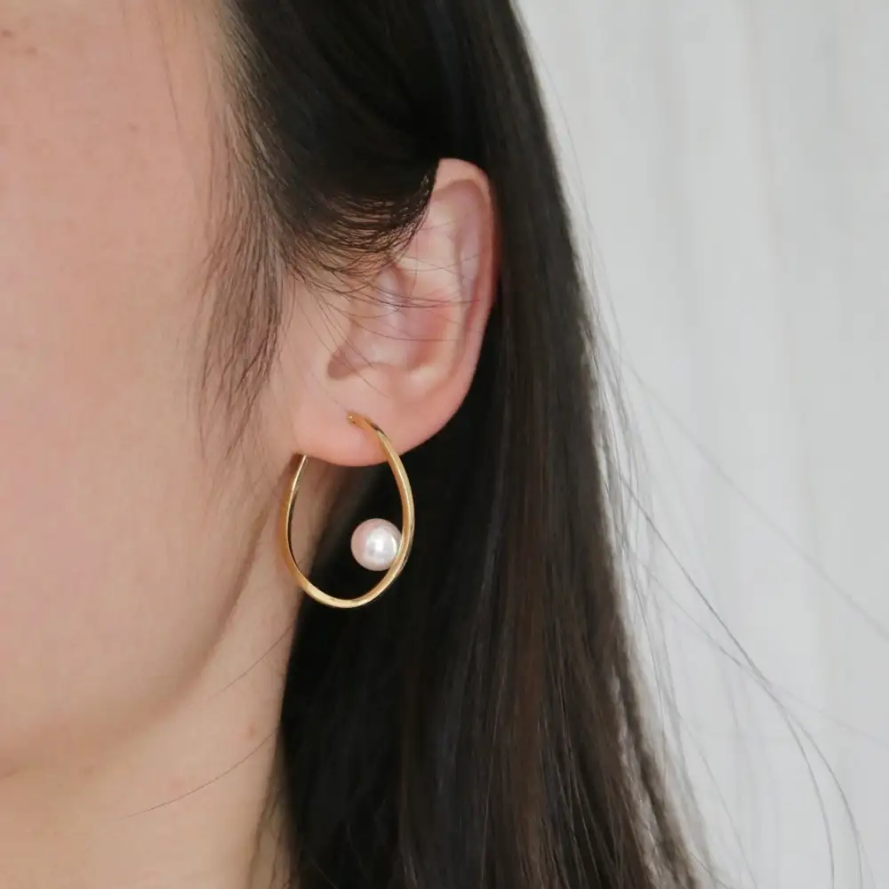 Twisted Pearl Hoop Earrings