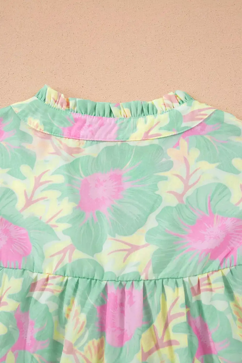 Textured Floral Print Puff Sleeve Blouse
