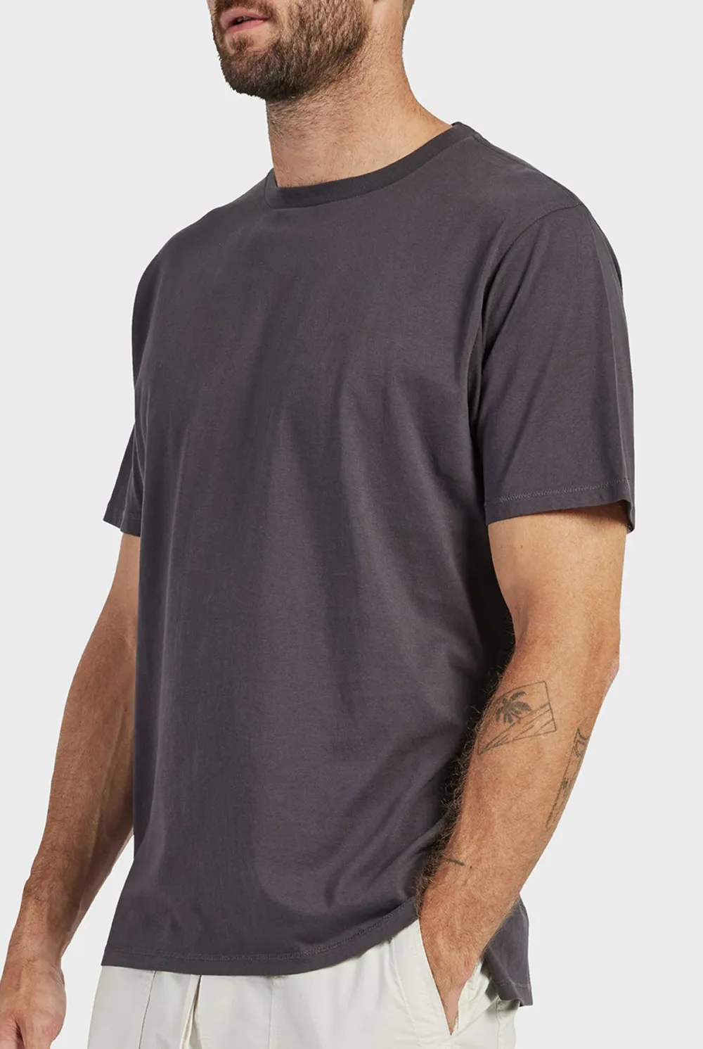 Short Sleeve Essential Tee