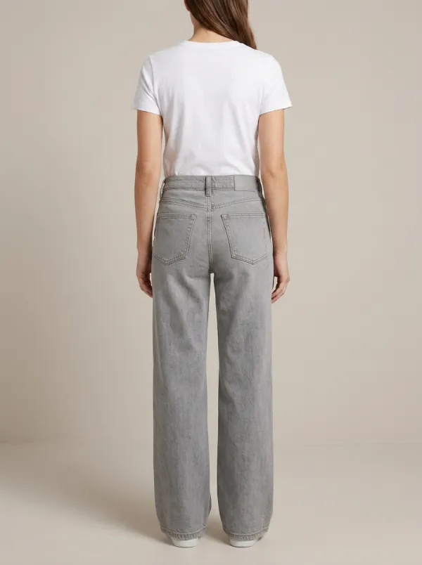 Street-Ready Wide-Leg Printed Denim Jeans