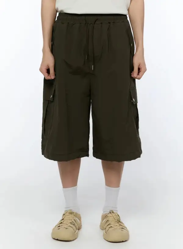Men's Solid Cargo Bermuda Shorts