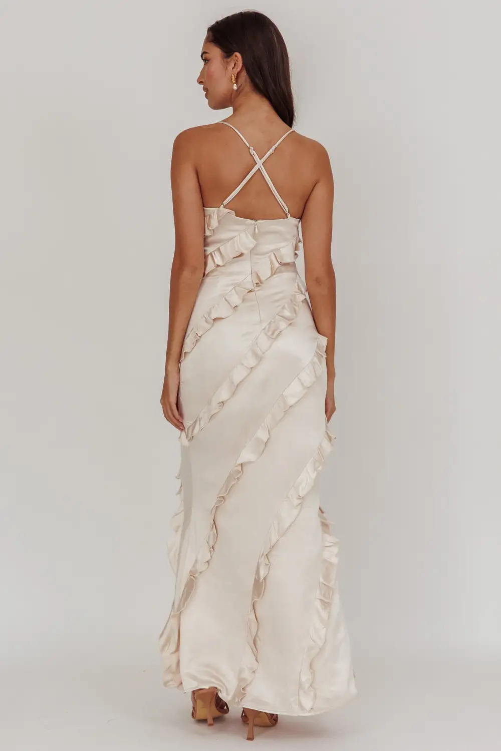 Elegant Ruffle Maxi Dress