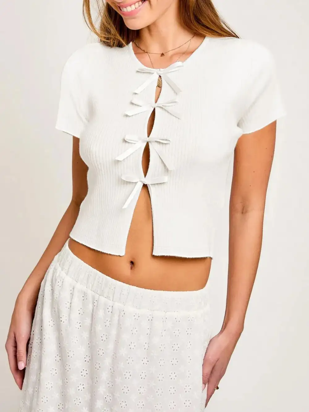Refined Round-Neck Short-Sleeve Bow-Detail T-Shirt