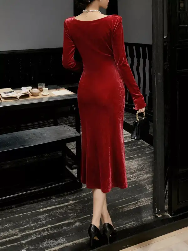 Velvet Long Sleeve Midi Dress