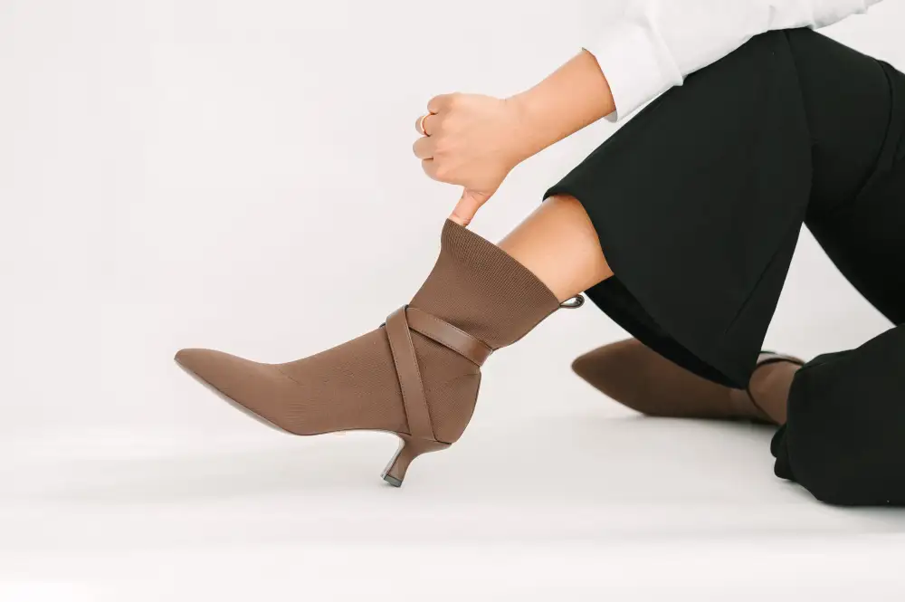Faux Leather Pointed Toe Kitten Heel Ankle Boots