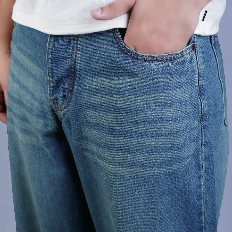 Men's Whiskered Baggy Stretch Denim Jeans