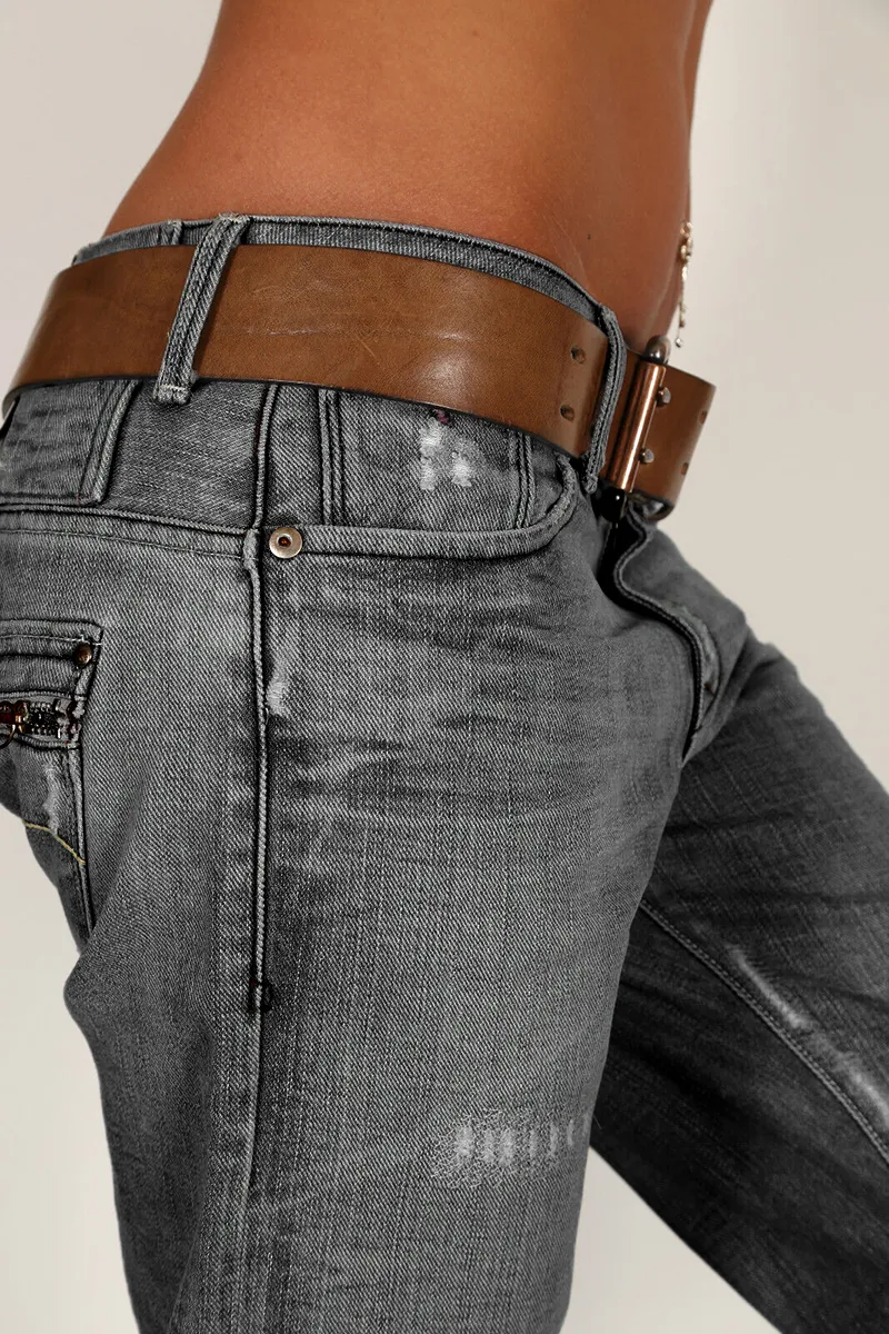 Ripped Zip Detail Slant Pocket Jeans Without Belt