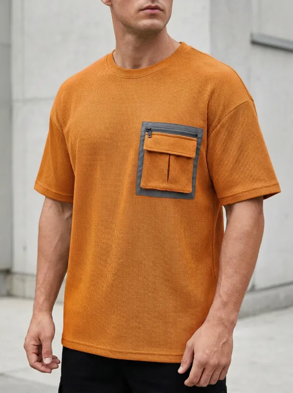 Heritage Waffle Texture Zipper Pocket Modern Look Men's Cargo Pocket T-Shirt