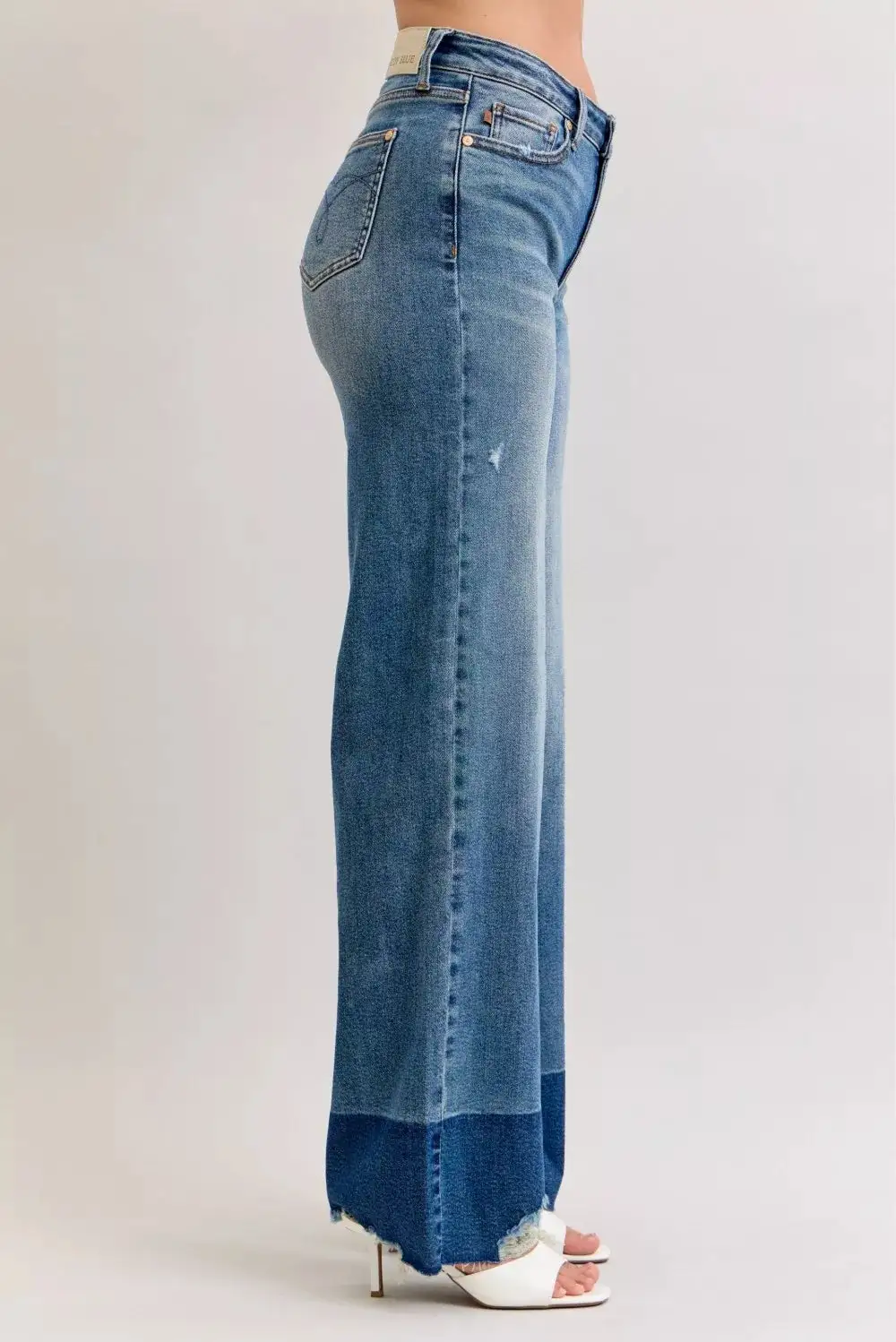 Refined High-Waist Raw-Hem Washed Pocketed Straight Leg Jeans