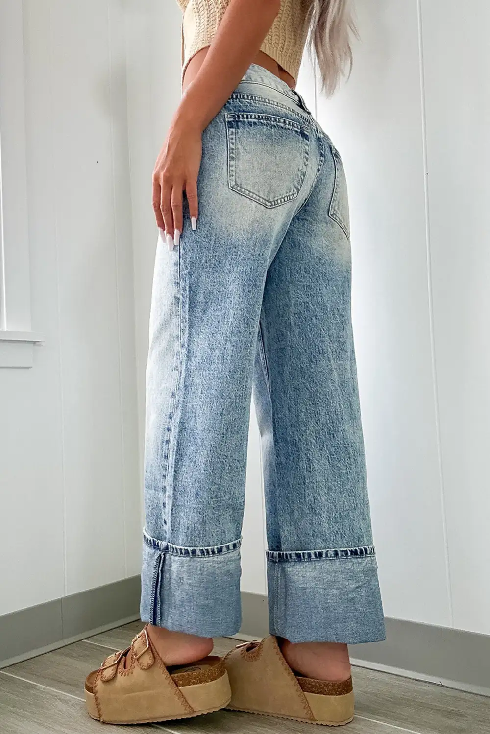 Washed Wide Leg Pocket Denim Jeans