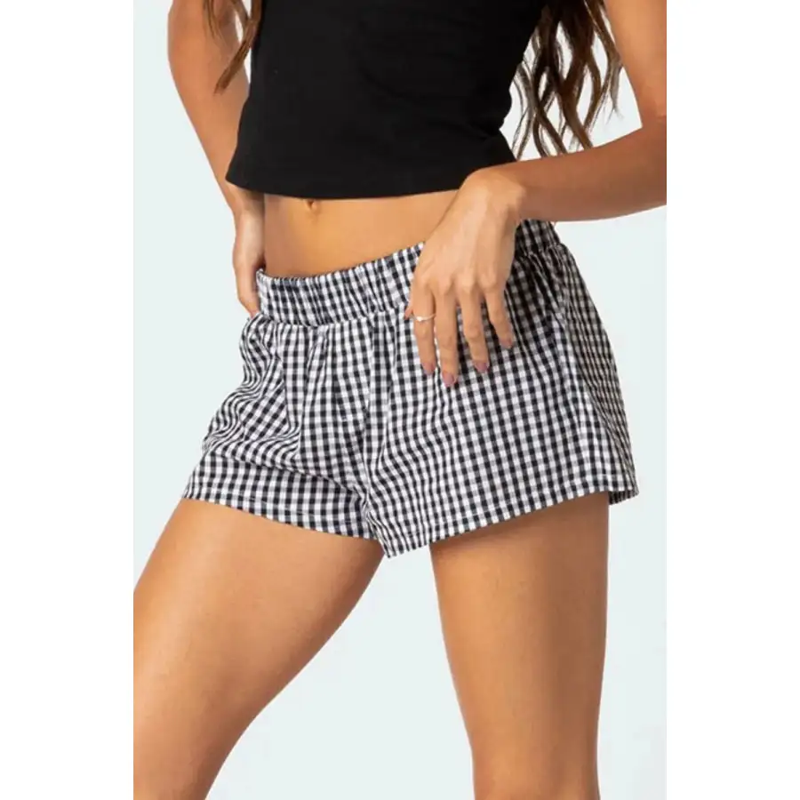 Relaxed Elastic Waist Shorts