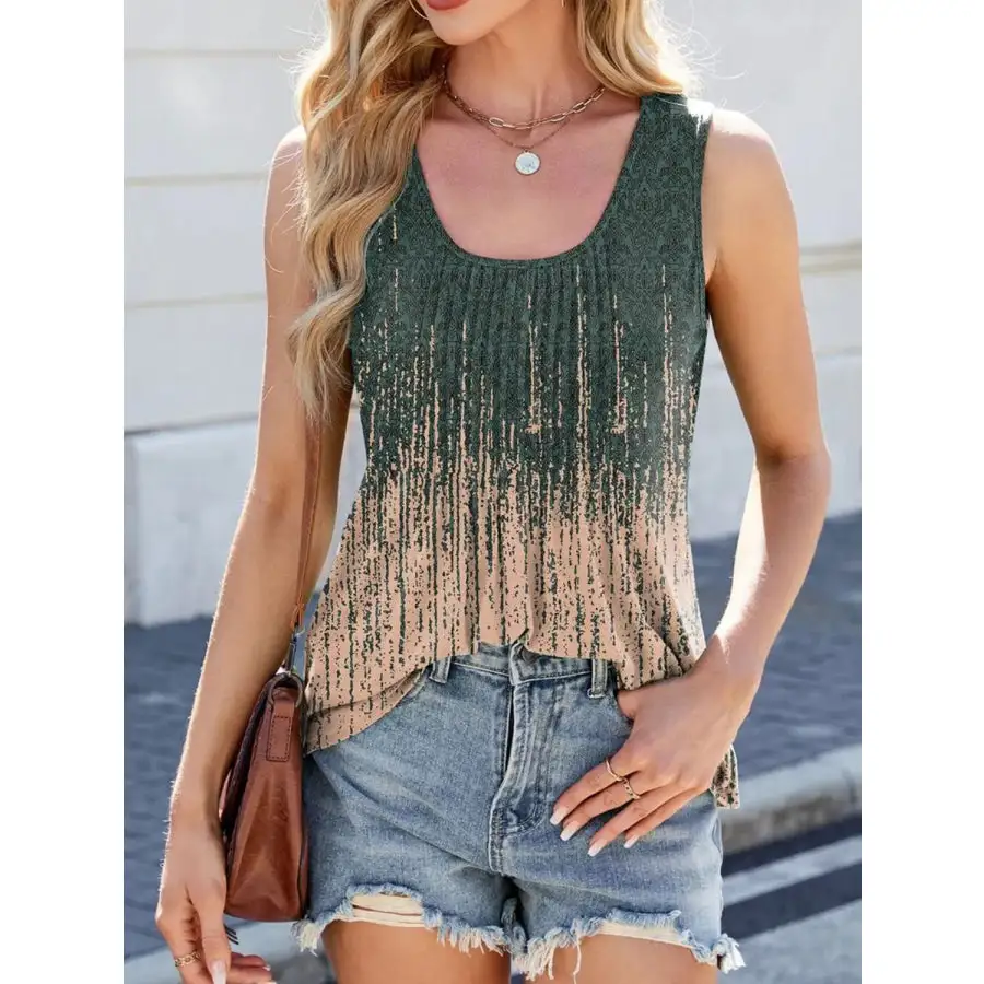 Minimal Scoop Neck Wide Strap Tank