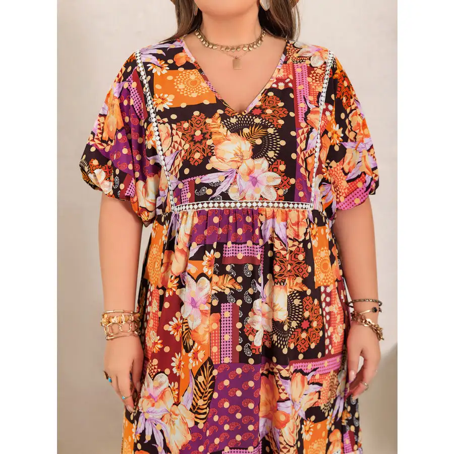 Relaxed Plus Size Printed V Neck Half Sleeve Maxi Dress