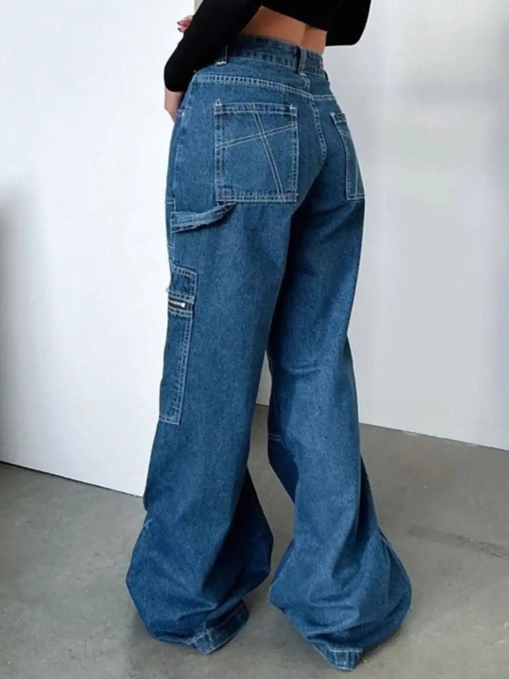 Wide Leg Pocketed Zip Denim Jeans