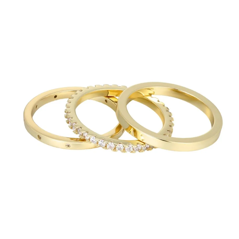 Textured Crystal Band Fashion Ring