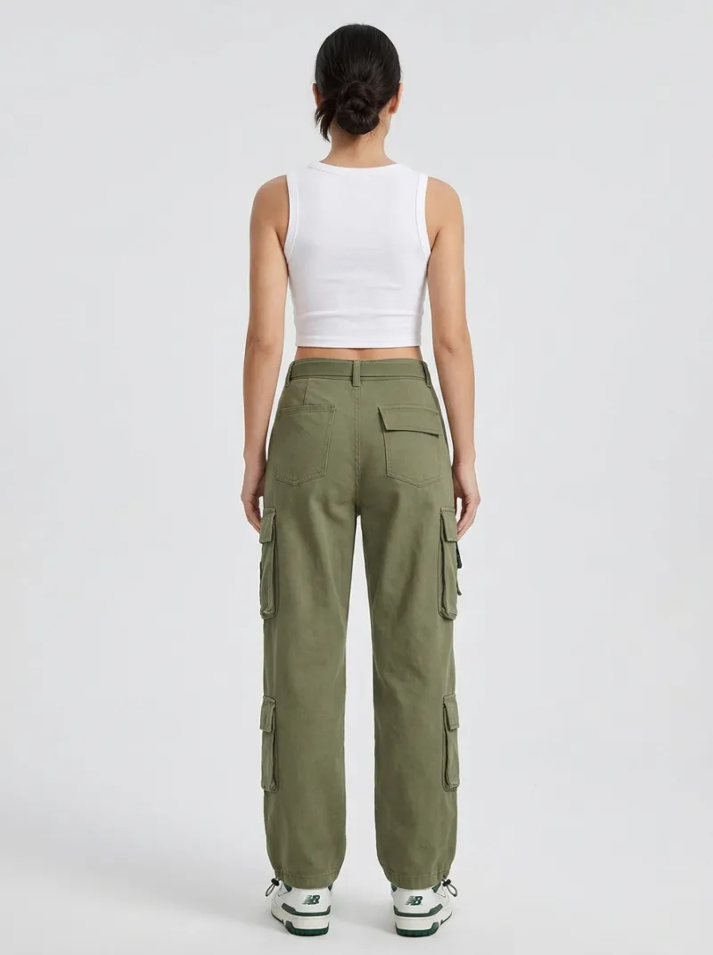 Flexible Multi Pocket Silhouette Women's Multi Pocket Cargo Pants