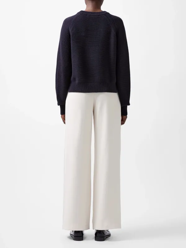 Simple And Versatile Round Neck Commuter Style Sweater