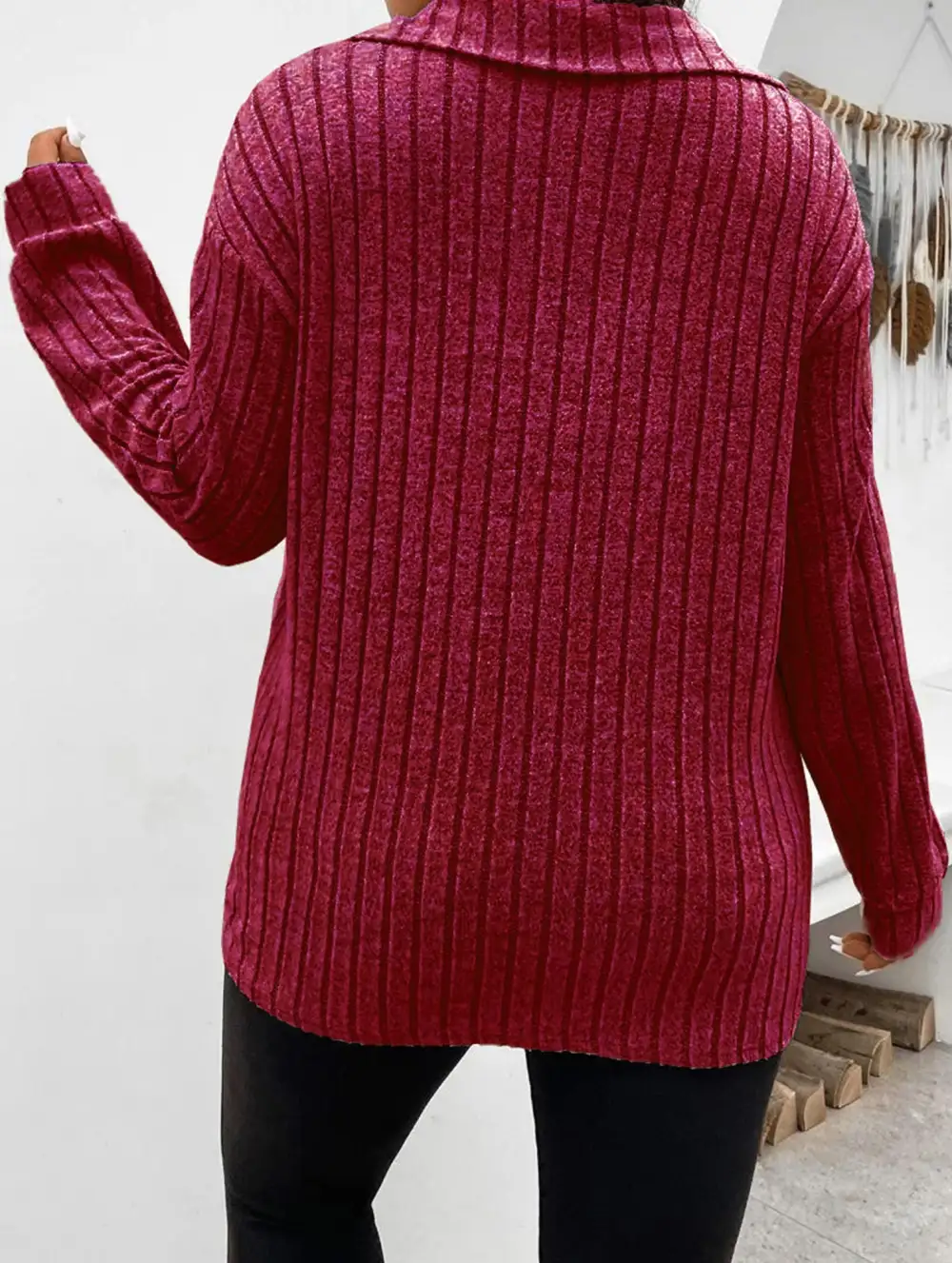 Plus Size Ribbed V-Neck Long Sleeve Tee