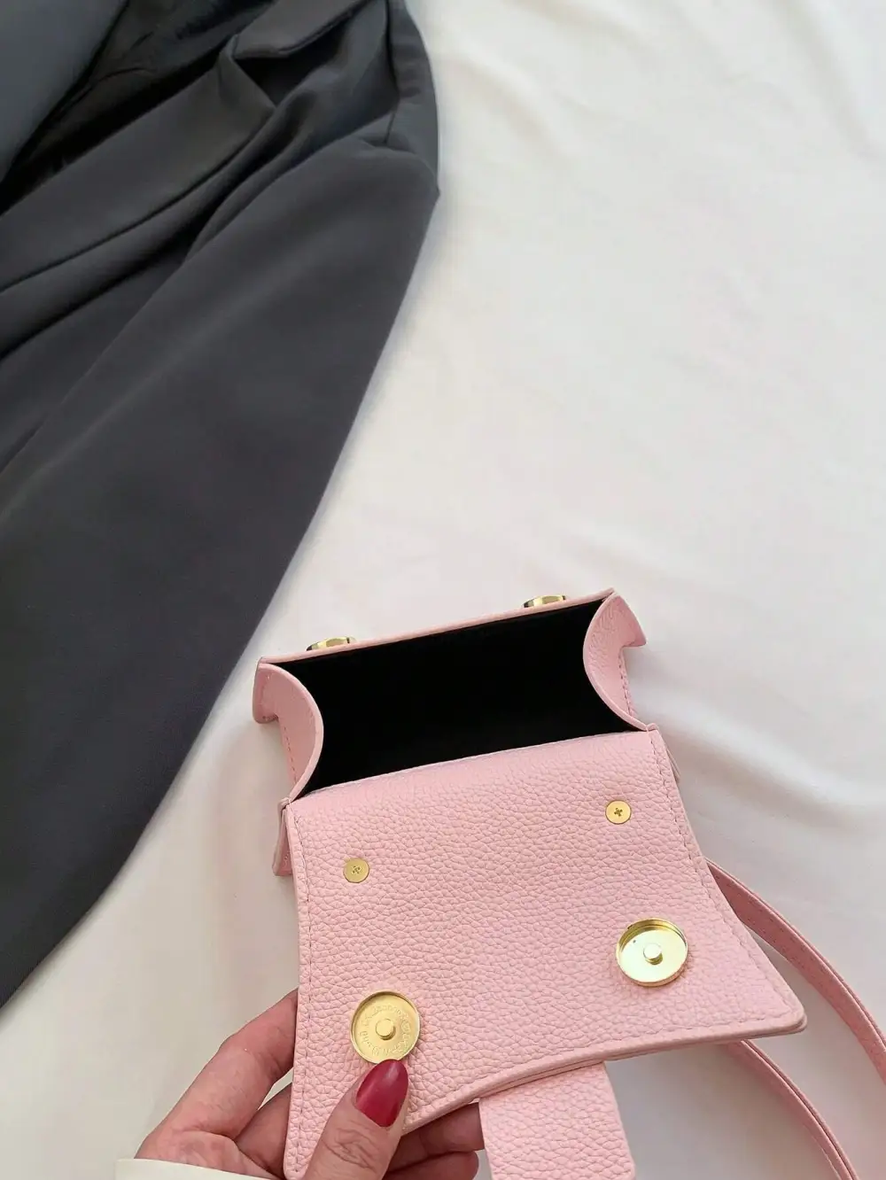PU Flip Cover Magnetic Closure Top Single Handle Shoulder Strap