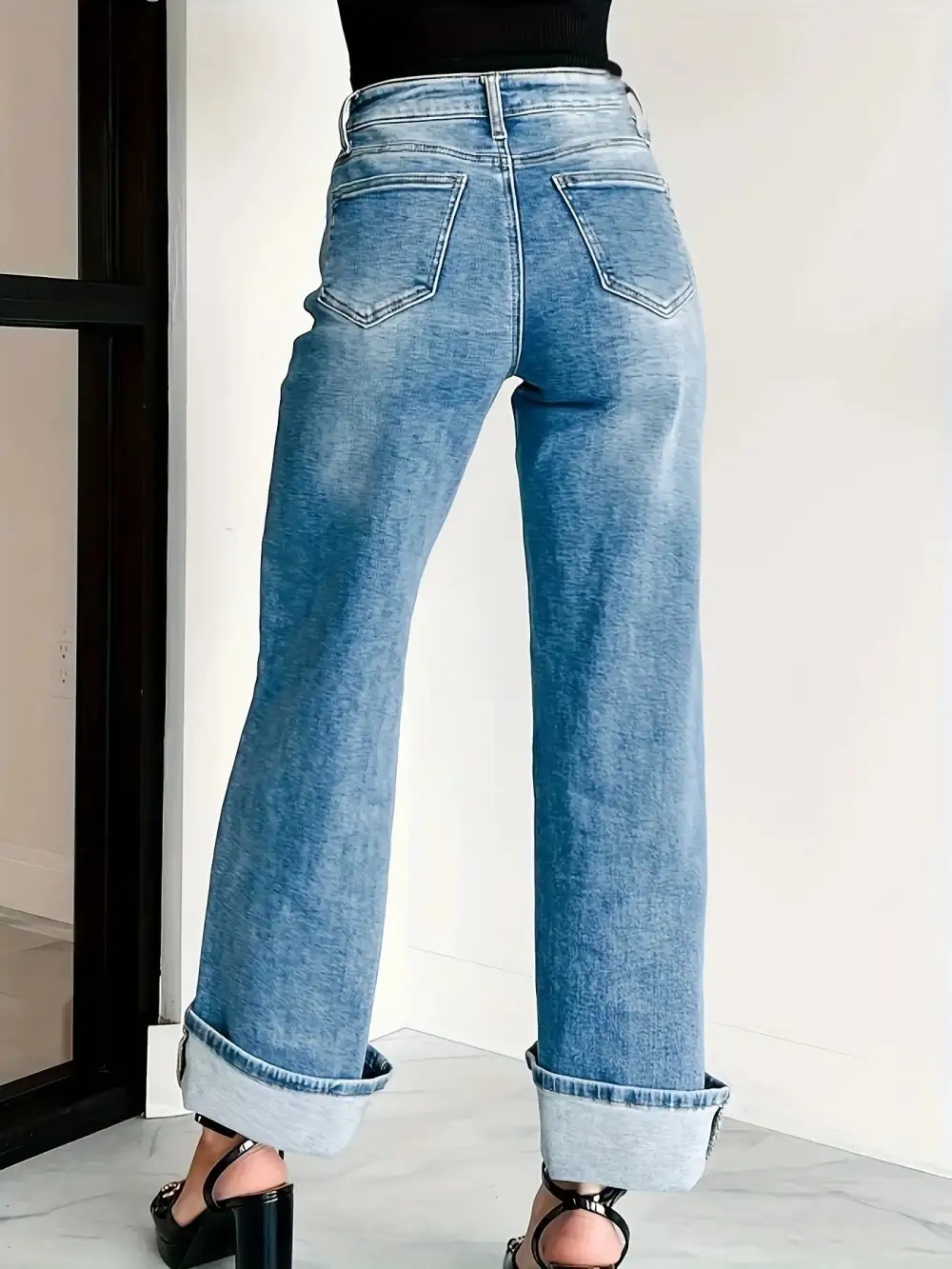 Travel-Ready High-Waisted Wide Leg Jeans
