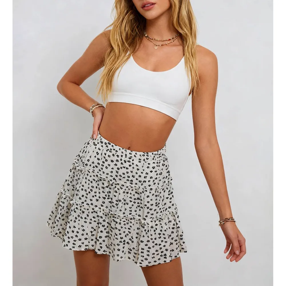 Ruffle Trim Tiered Elastic Waist Mini Skirt