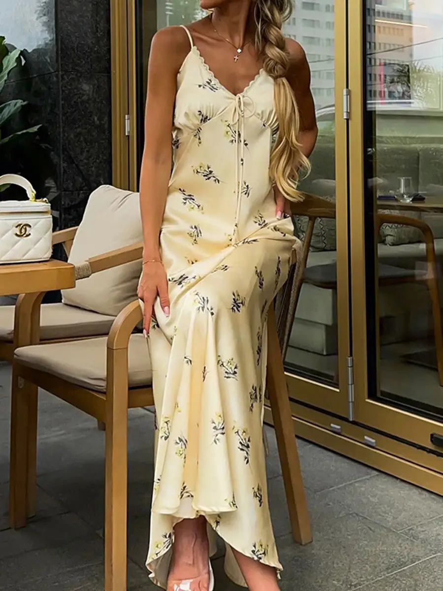 Flower Pleated Sleeveless Neck Maxi Dress