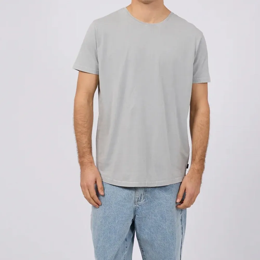 Studio Mood Casual Tee