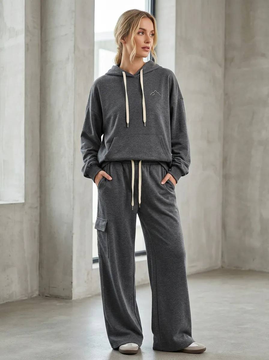 Women's Mountain Lover Minimalist Printed Hoodie Jogger Set
