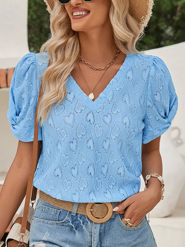 Relaxed Short Sleeve Heart Print Knot Pleat Detail Panel Detail V-Neck T-Shirt