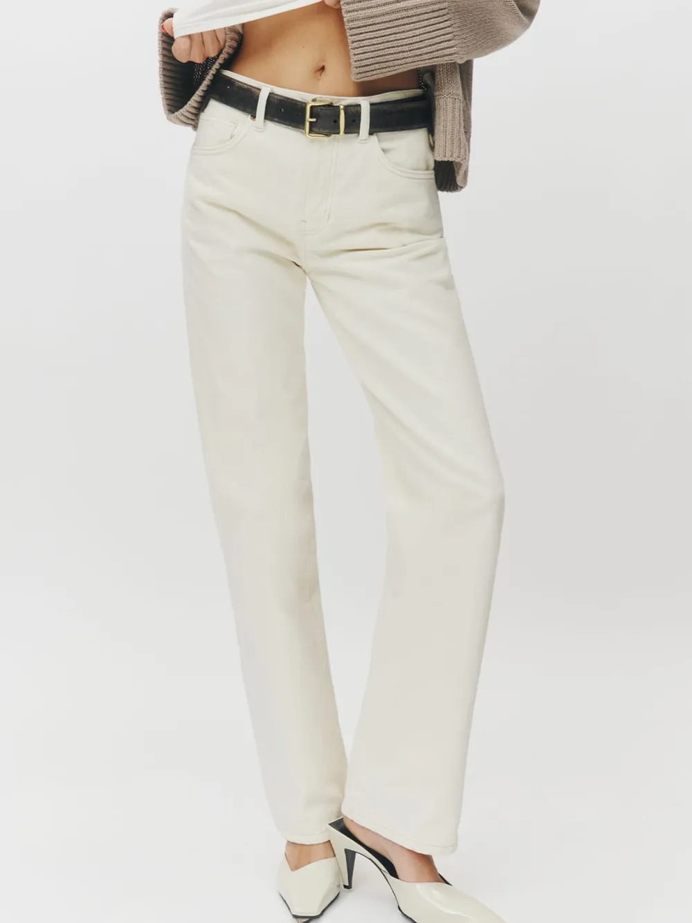 90s Inspired Mid Rise Straight Jeans