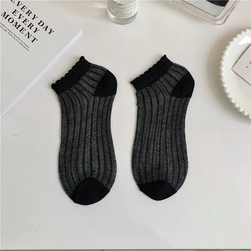 Lace Ankle Socks
