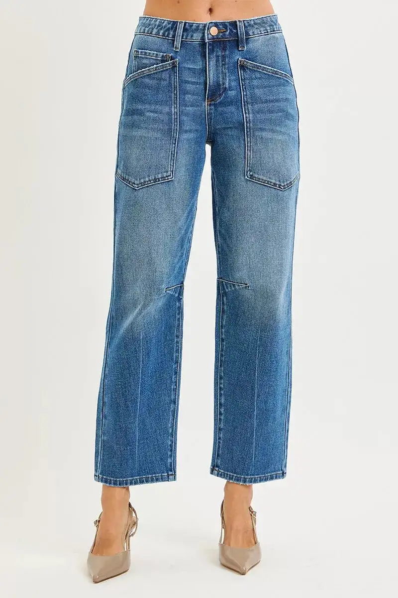 Mid Rise Barrel Leg Pocketed Denim Jeans