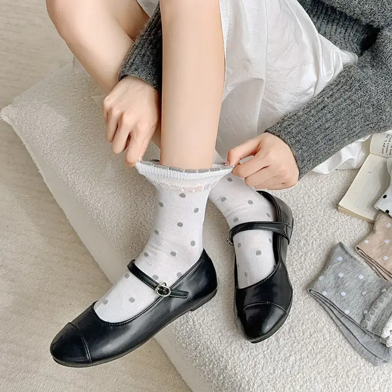 Floral Lace Dot Pattern Mid-Calf Socks