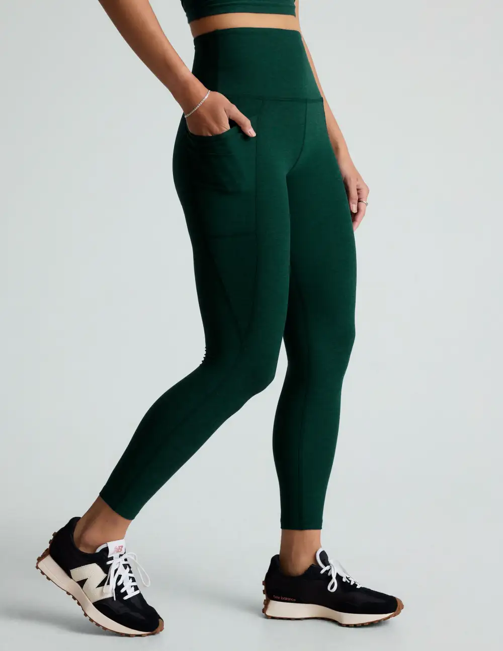 Pocketed Green Leggings For Functional Casual Style