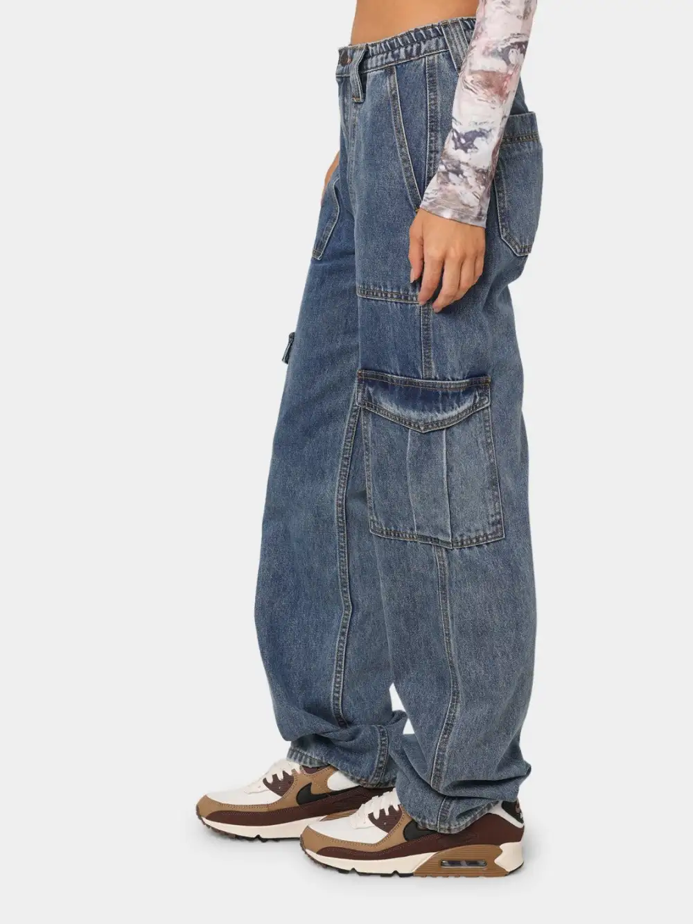 Laid-Back Washed Pocketed Stretch Straight Leg Jeans