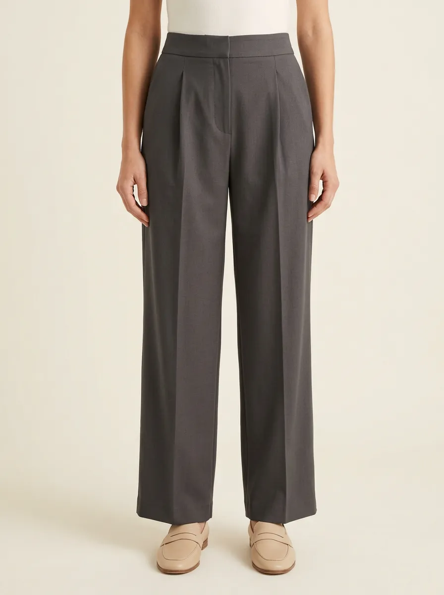 Tailored Silhouette Pleated Wide-Leg Trousers