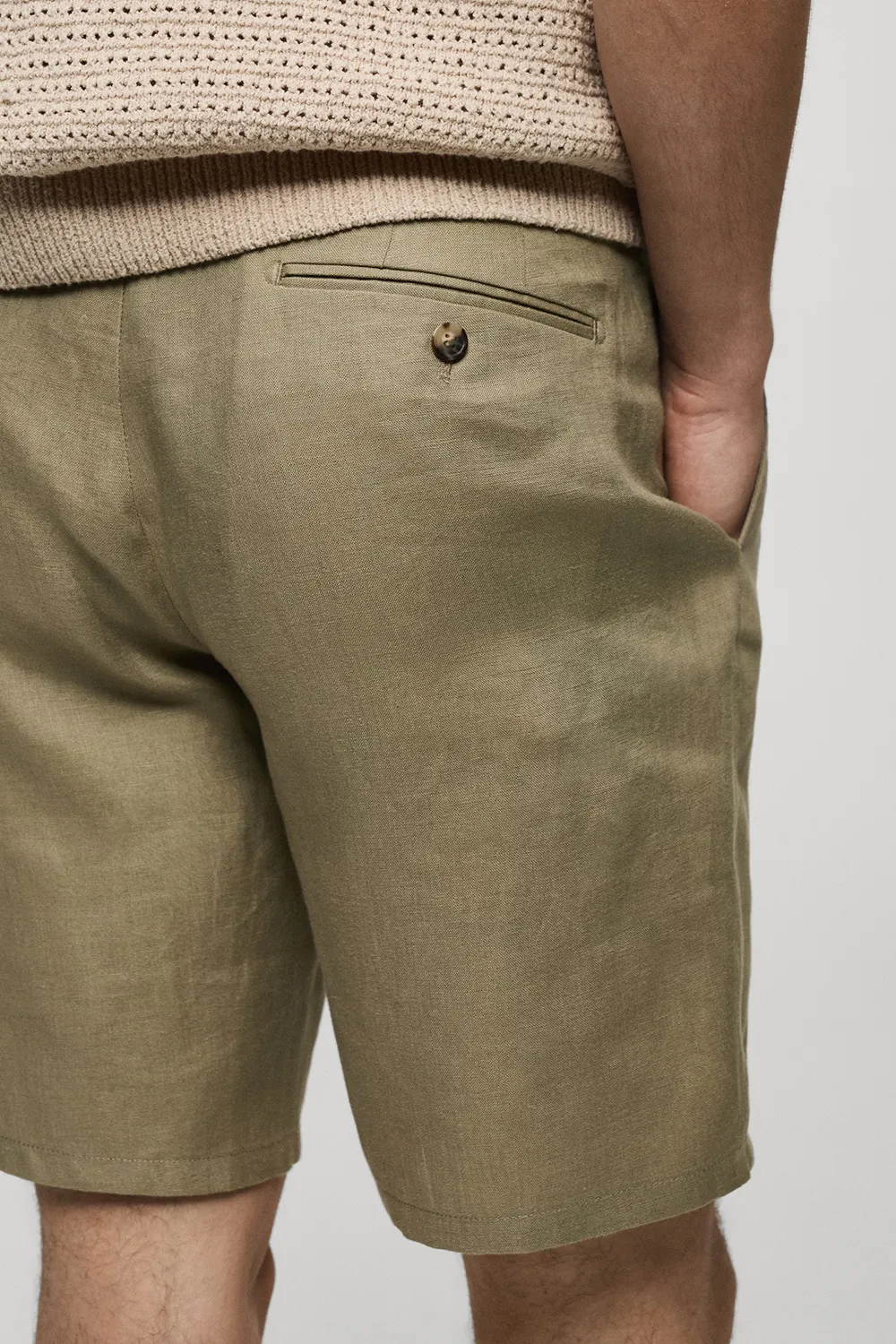 Slim-Fit 100% Linen Shorts