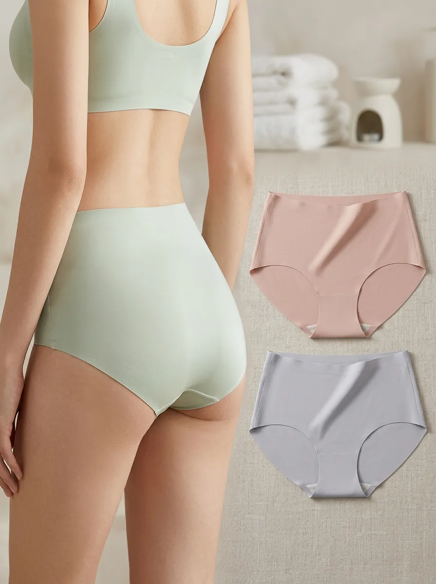 Women's High-Waisted Seamless Three-Pack Panties