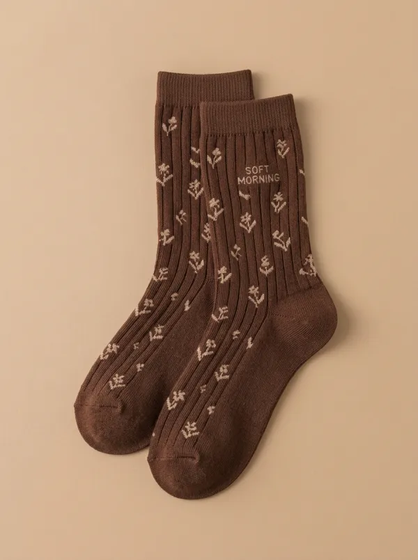 Structured Floral Casual Socks